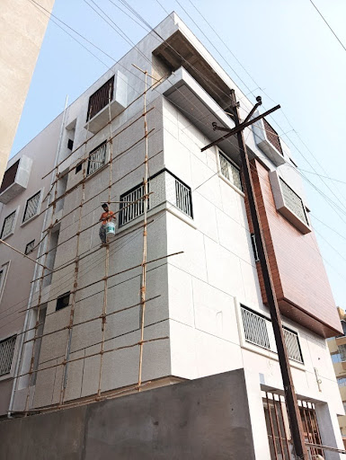 DR. TAPDIYA’S DEVKAMAL HOSPITAL